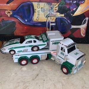 Hess bundle truck/dragster